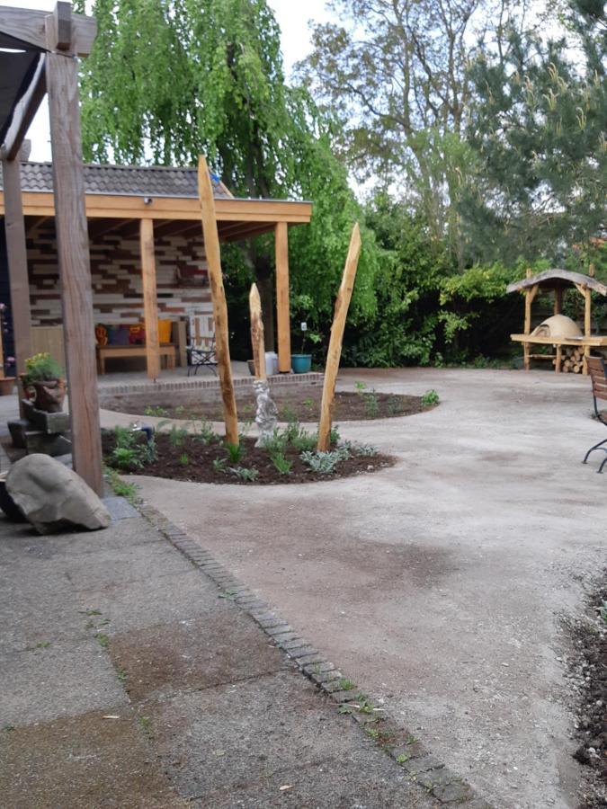 B&B Perron 22 Vierlingsbeek Extérieur photo